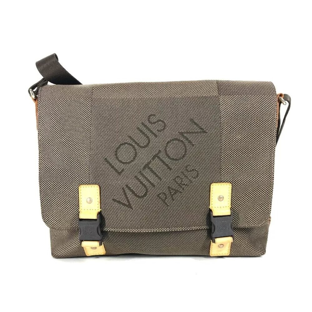 LOUIS VUITTON M93077 Damier Geant Roux Bag Messenger Bag Crossbody Shoulder Bag
